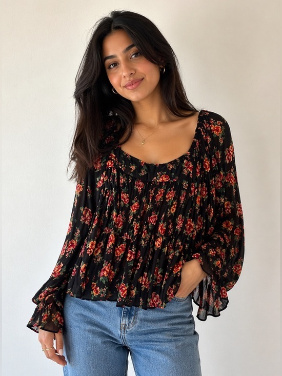 Romantic Gypsy Tops - Romantic Cottagecore Feminine Floral Coquette Style Baby Doll Top Size 3X